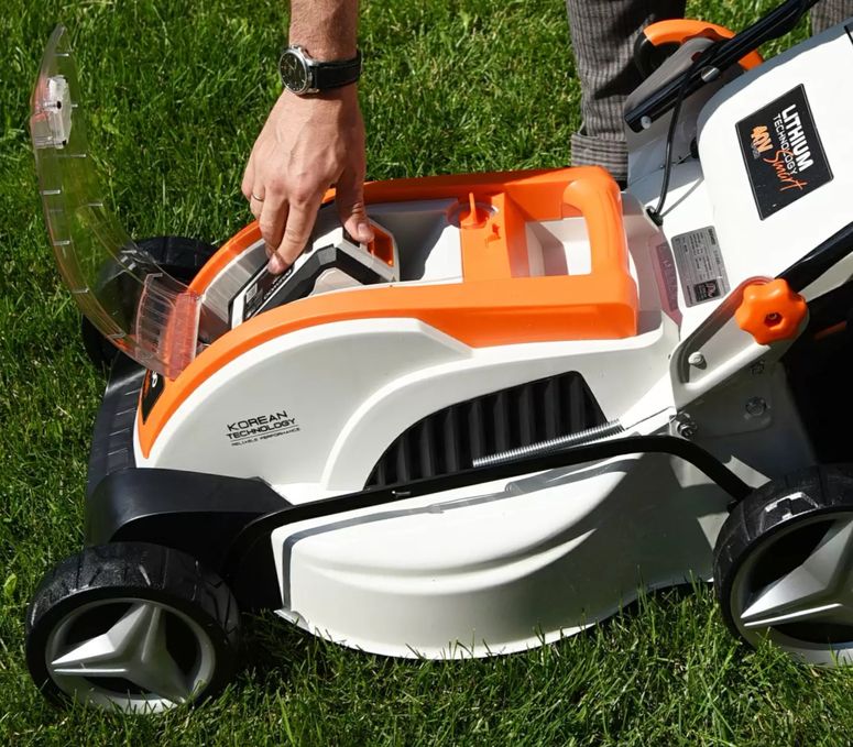 Check the Battery Charge & Connections if Your Lawn Mower Won't Start