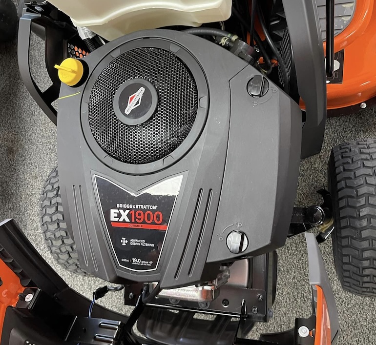 Husqvarna YTH1942 Lawn Tractor